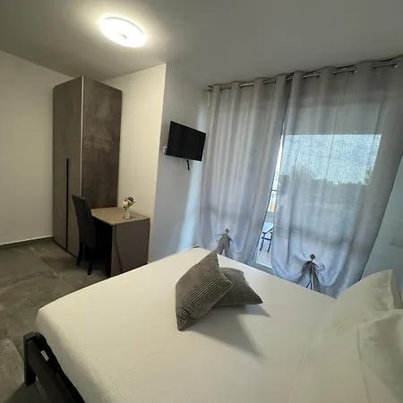 게스트하우스 Moro Luxury 3*